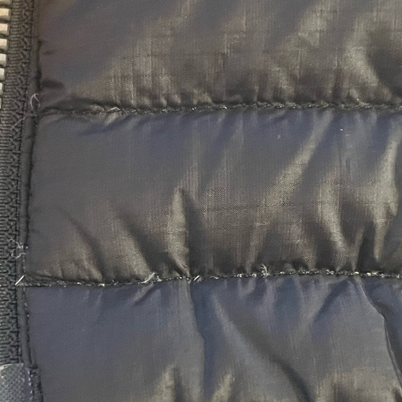 Cotopaxi Black and Blue Puffer Vest - Picture 11 of 11